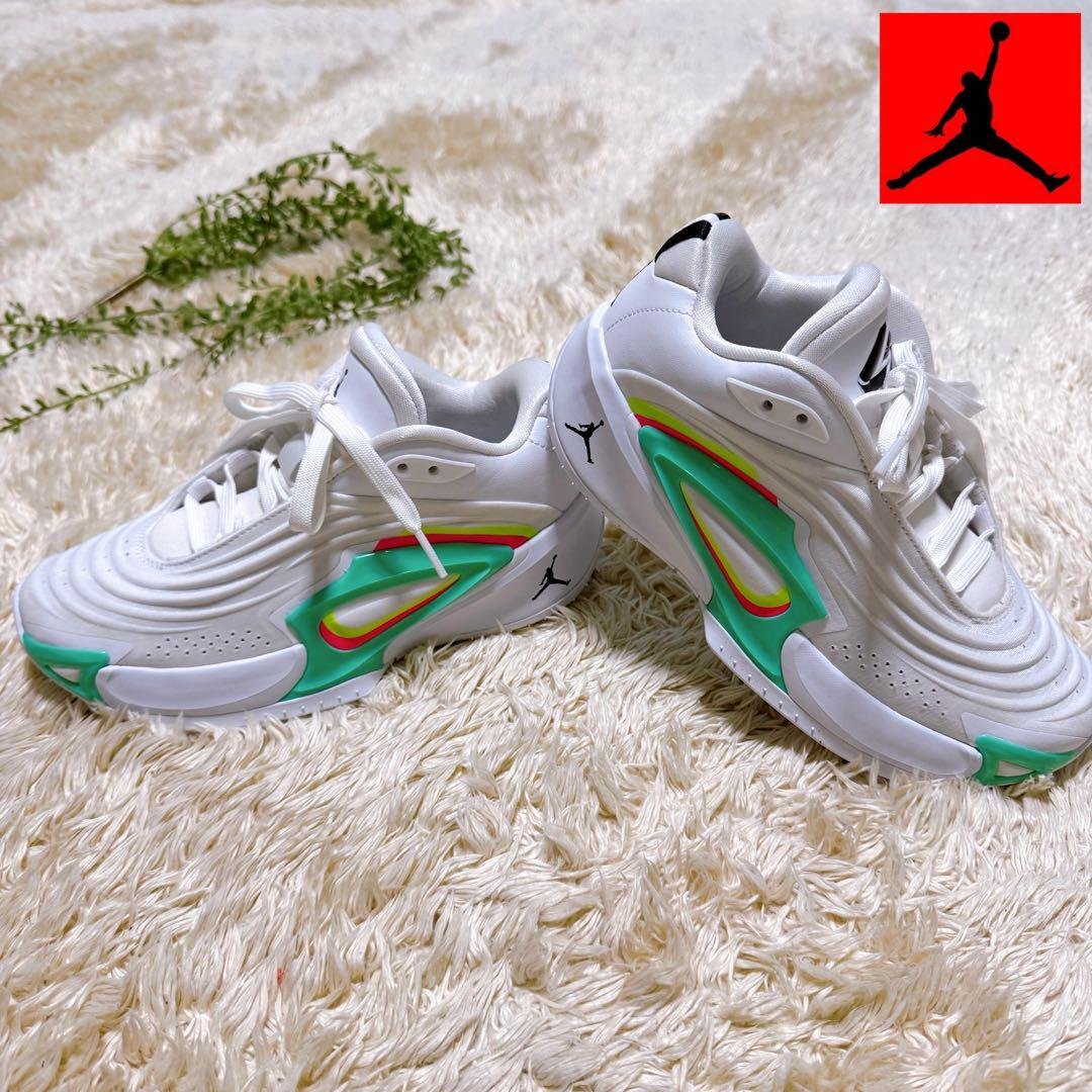 【未使用】ジョーダン　LUKA 3 ナイキ バスケットシューズ レディース　23 NIKE（ナイキ） 女性 レディース シューズ JORDAN LUKA 3 GS